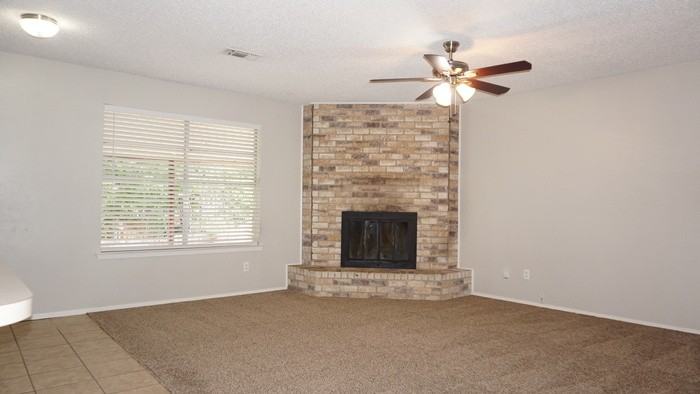 9904 Runnymeade Pl - Photo 2 of 13
