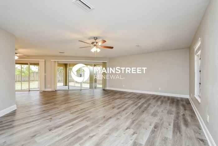 4131 Santa Barbara Blvd - Photo 4 of 16