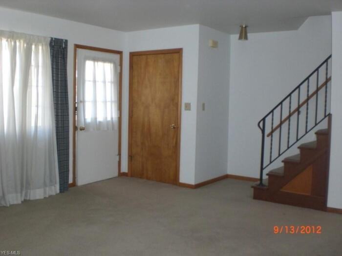 319 Johnet Dr #8 - Photo 2 of 8