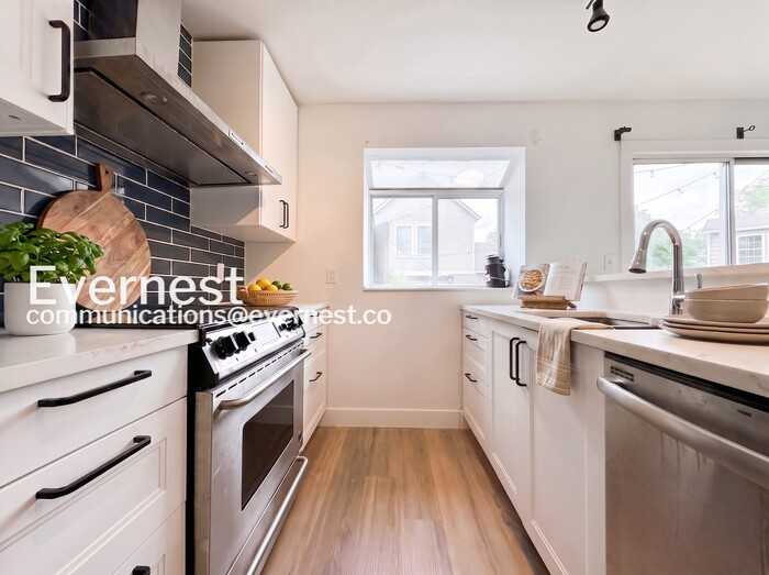 9694 W Chatfield Ave #E - Photo 6 of 26
