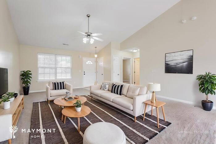 318 Cool Embers Ln - Photo 6 of 15