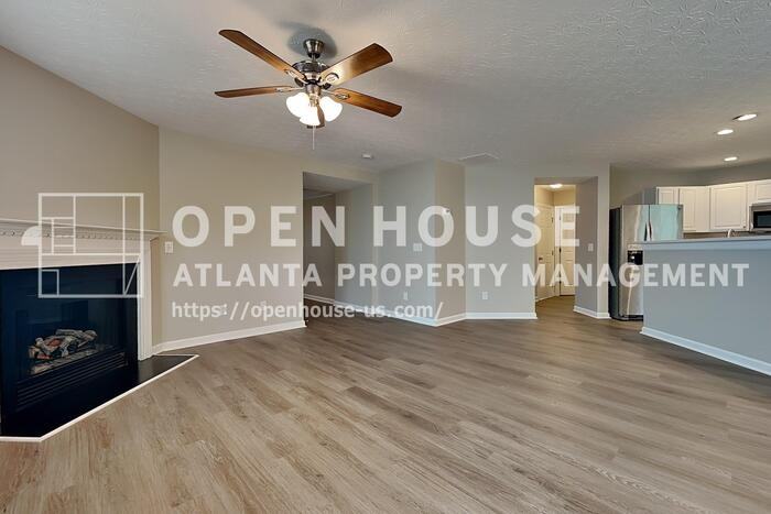 3118 Farmstead Ct - Photo 4 of 24