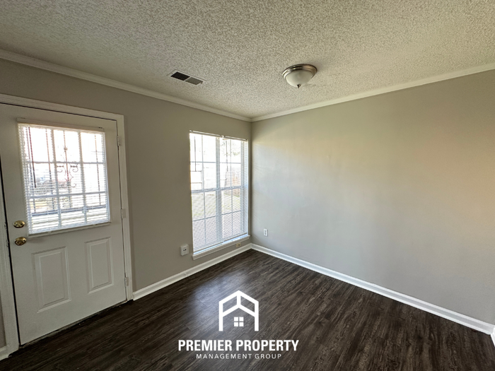 6600 Elkgate - Photo 5 of 19