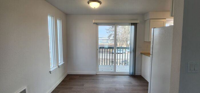 7011 N Atlantic St #3 - Photo 3 of 31