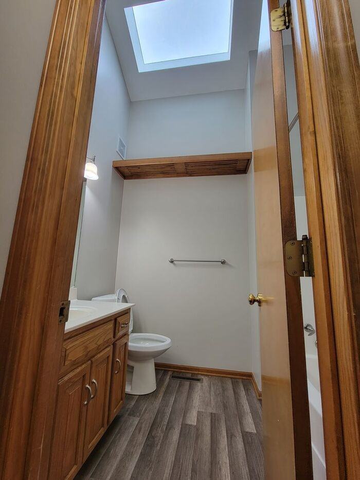 18500 E Arrowhead Ln - Photo 5 of 19