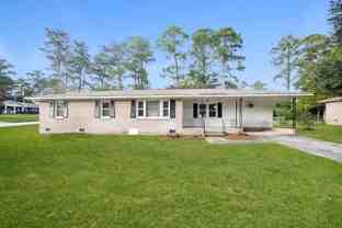 21 Newport Dr - Photo 1 of 1