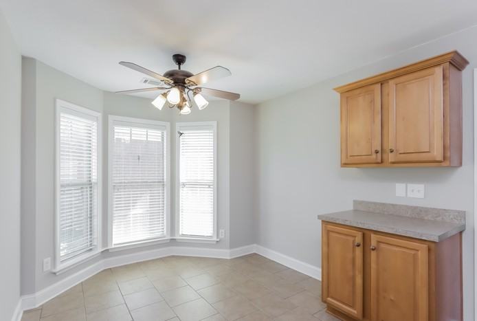 8749 Lindsey Ln - Photo 3 of 10