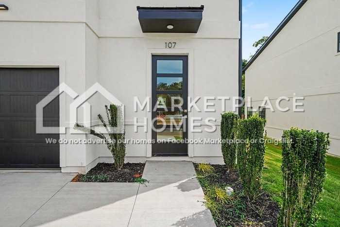 107 Taverly Dr - Photo 4 of 34