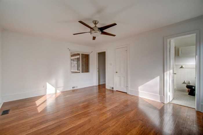 118 Tanglewylde Dr - Photo 4 of 6