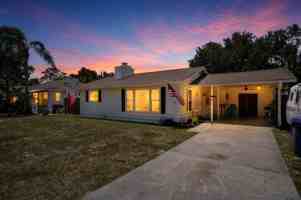 featured image of 2617 Nassau St