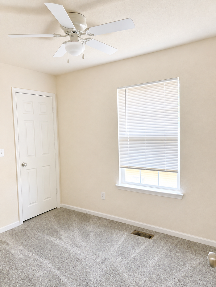 840 Woodside Creek Dr - Photo 7 of 8