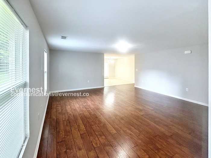 193 Sagebrook Dr - Photo 6 of 28