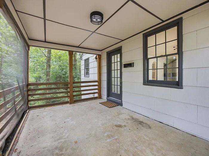608 Dennis Ave - Photo 2 of 33