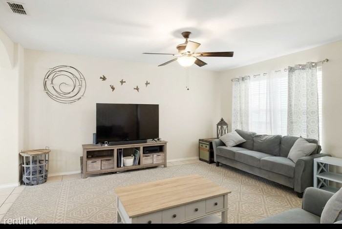 7562 Cedar Ave - Photo 7 of 13