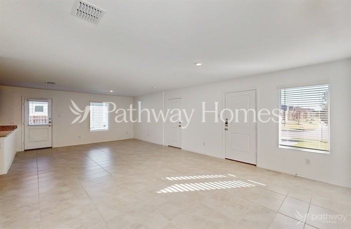8801 Red Fox Trl - Photo 6 of 26