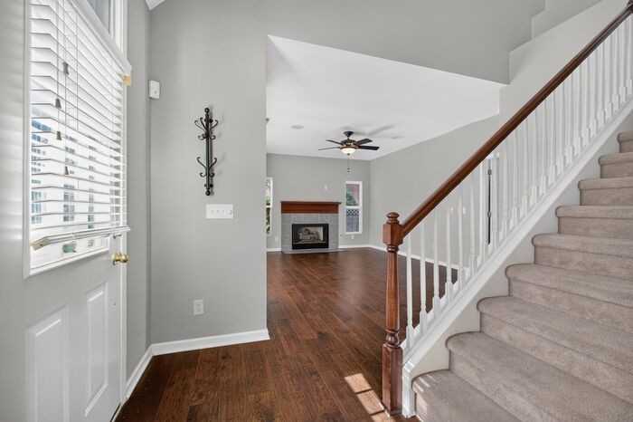 15552 Smithfield Dr - Photo 4 of 40