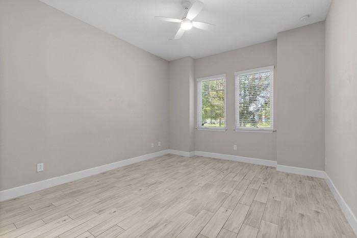 13429 Granger Ave - Photo 7 of 32