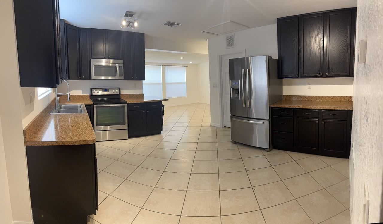 2927 62nd Ave N #NA - Photo 5 of 13