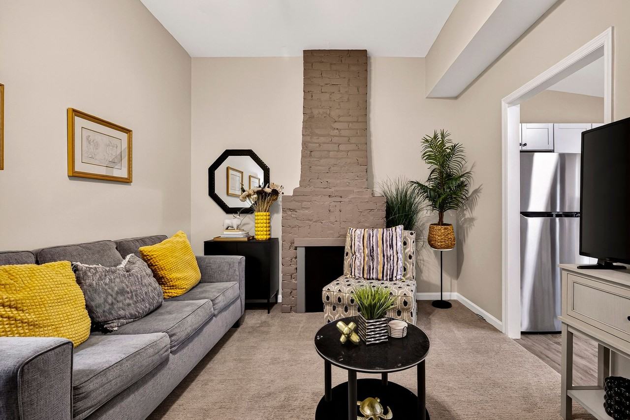 1406 Barnard St #NA - Photo 6 of 22