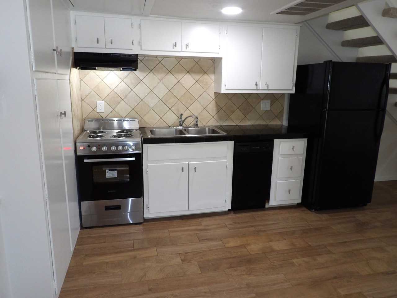 5001 Bowser Ave #122 - Photo 4 of 18