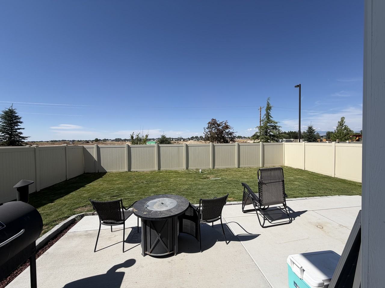 3448 W Commemoration Ave #NA - Photo 3 of 25