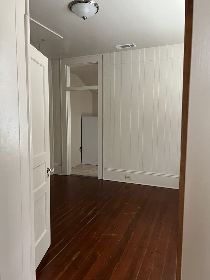 713 Evelina St #NA - Photo 3 of 5
