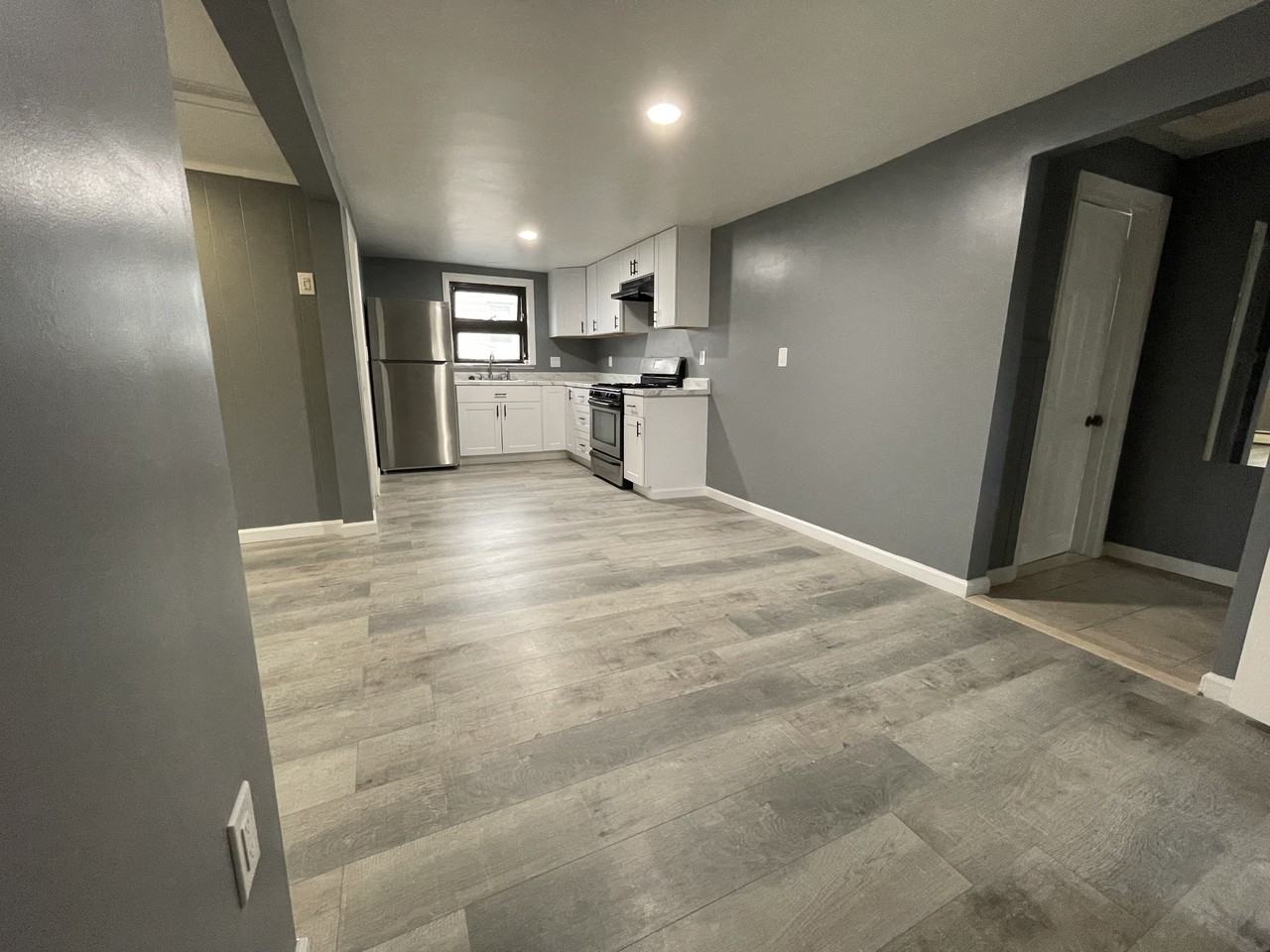 61 Garfield Ave #2 - Photo 7 of 10