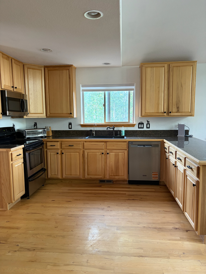 405 Ponderosa Rd #NA - Photo 4 of 18
