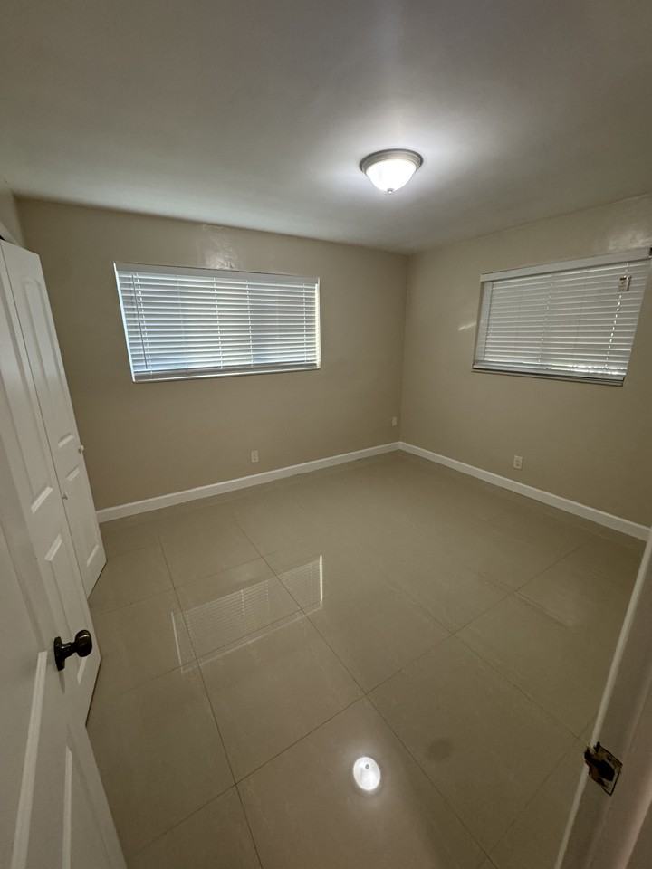 4308 Harrison St #NA - Photo 5 of 18