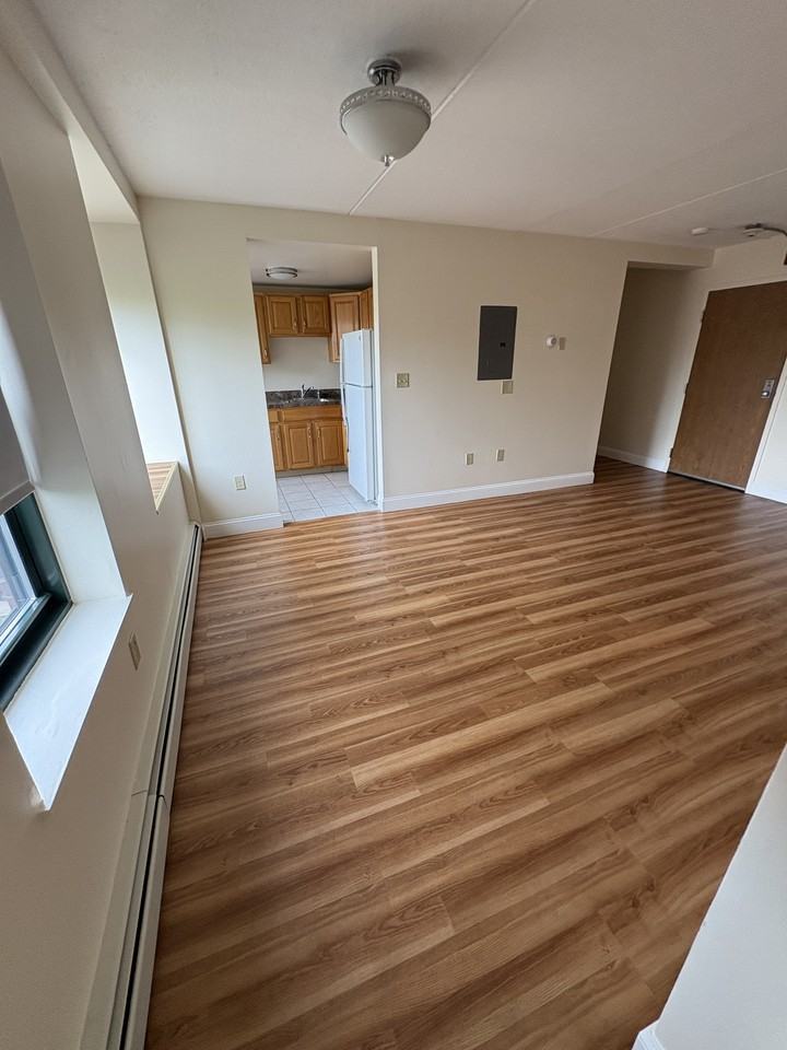 400 Massachusetts Ave #66 - Photo 6 of 14