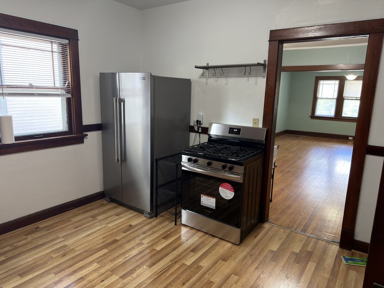 1013 E Gorham St #1 - Photo 5 of 10