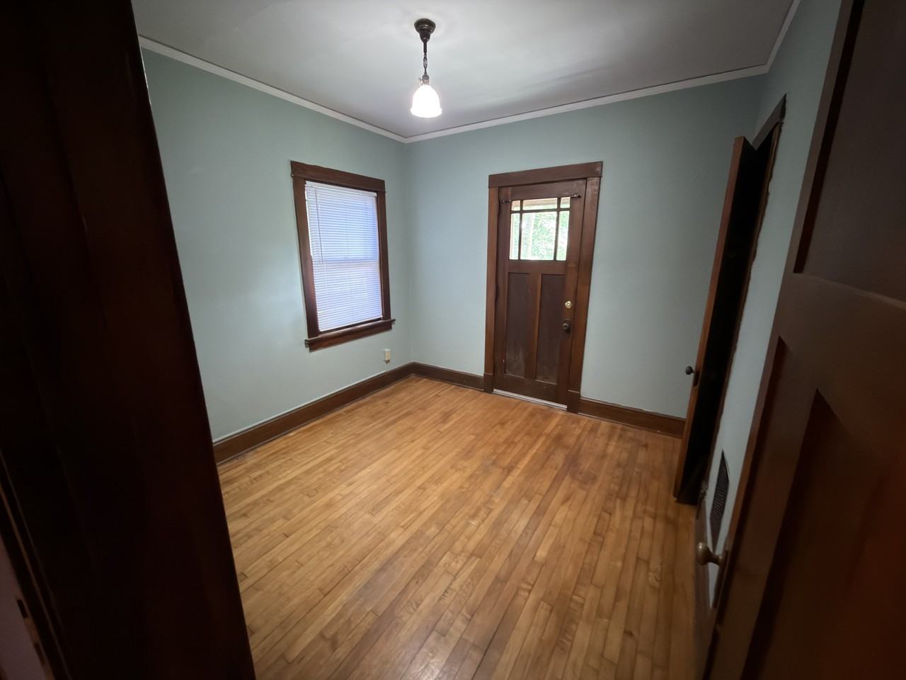 1013 E Gorham St #1 - Photo 7 of 10