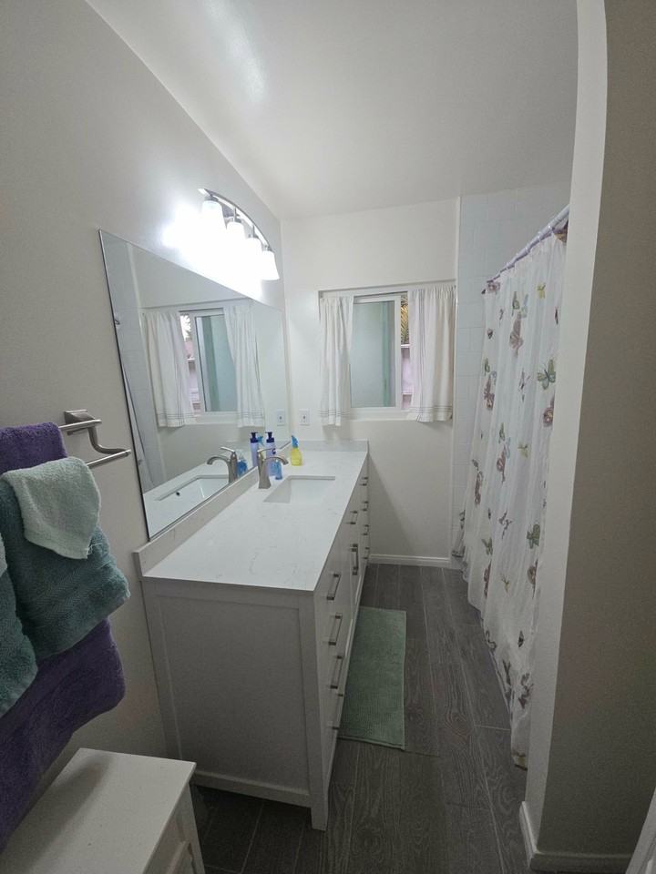 11925 Ramona Ave - Photo 6 of 11