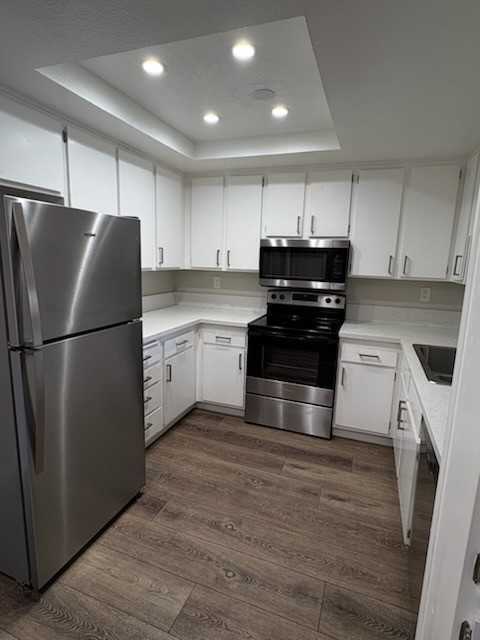 18700 Florida St #403 - Photo 3 of 8