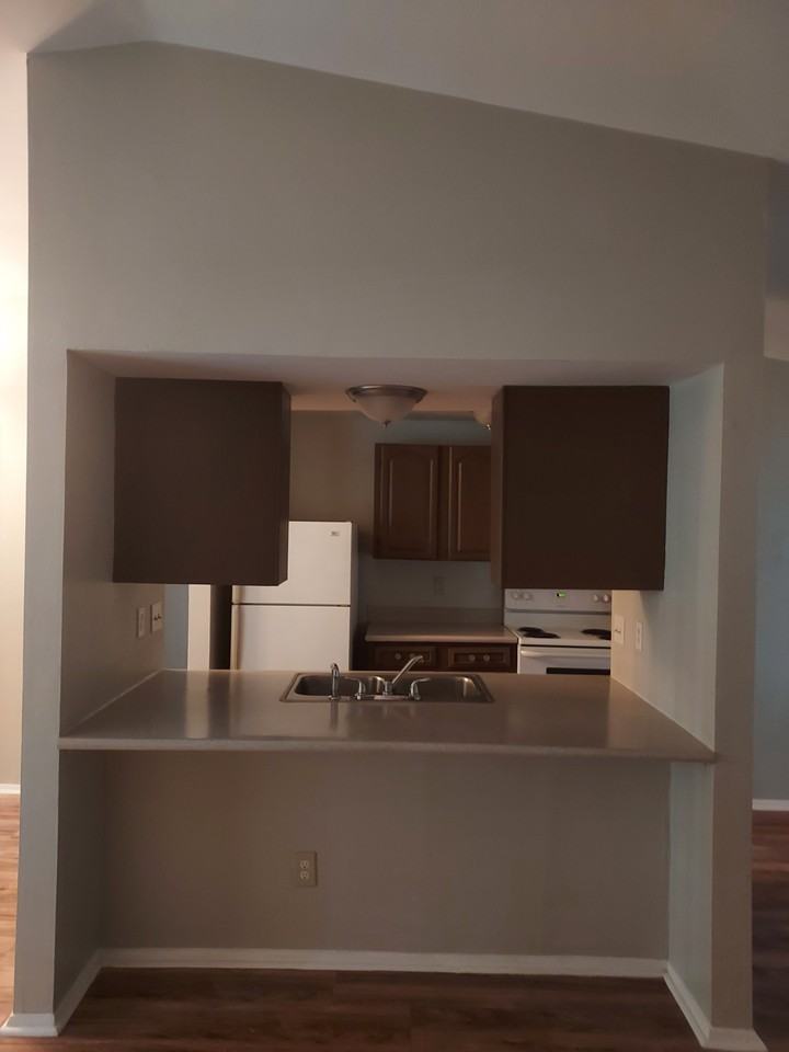 7836 Ivy Hollow Dr #NA - Photo 4 of 15