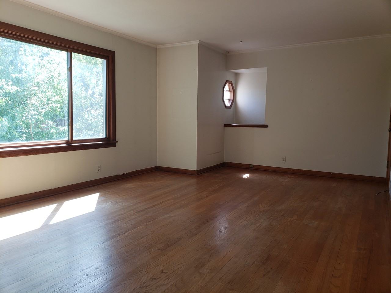 914 High St #2 - Photo 3 of 14