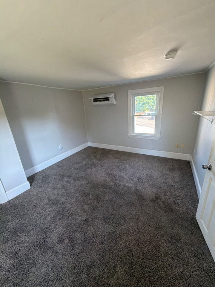 238 Manatawny St #2 - Photo 4 of 6