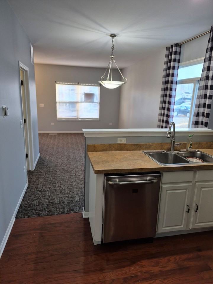2917 Alyssa St #A - Photo 4 of 7