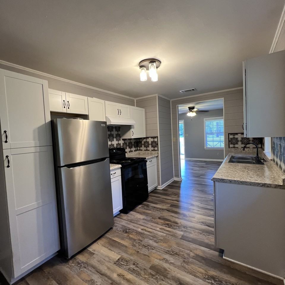 1200 Nolan Trce #NA - Photo 5 of 11