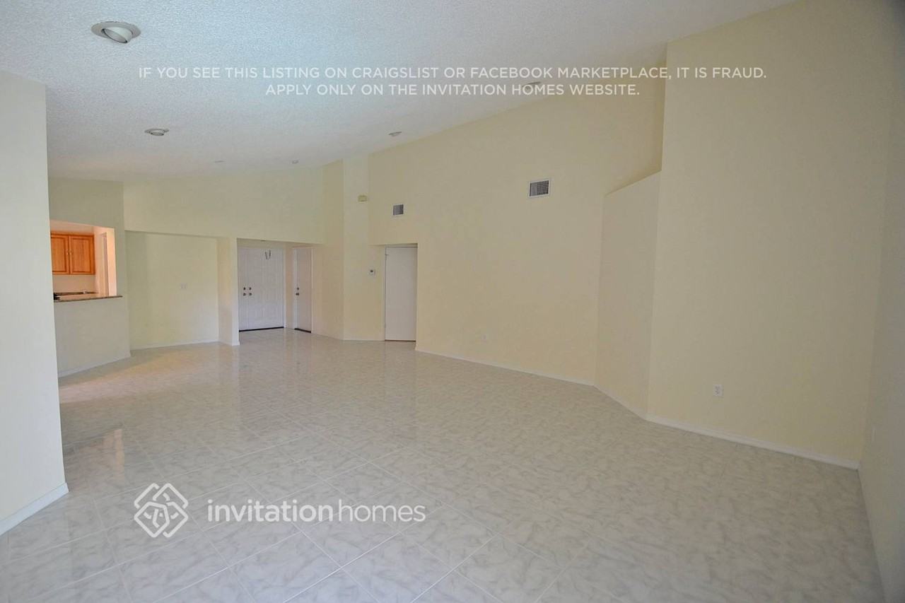 7050 Nw 2nd Ter - Photo 2 of 11