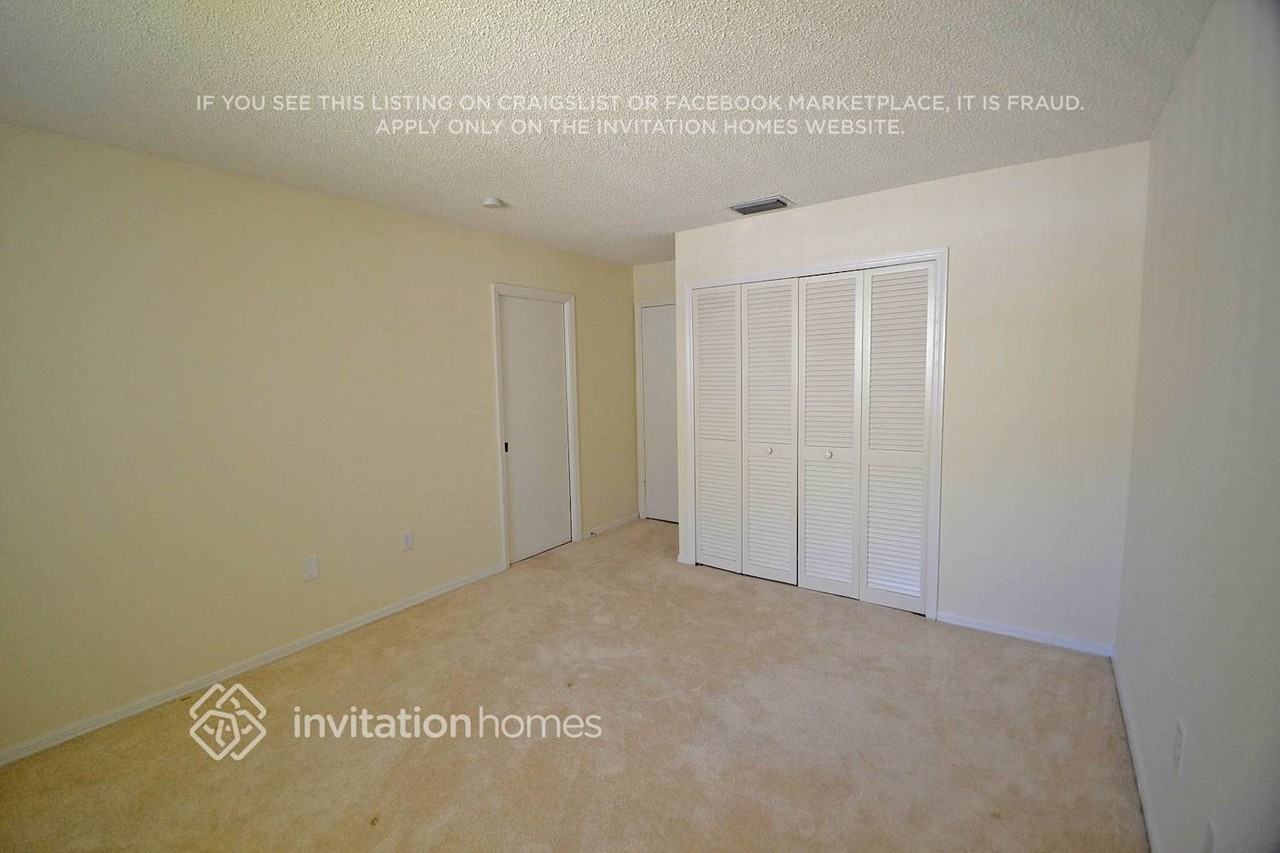 7050 Nw 2nd Ter - Photo 7 of 11
