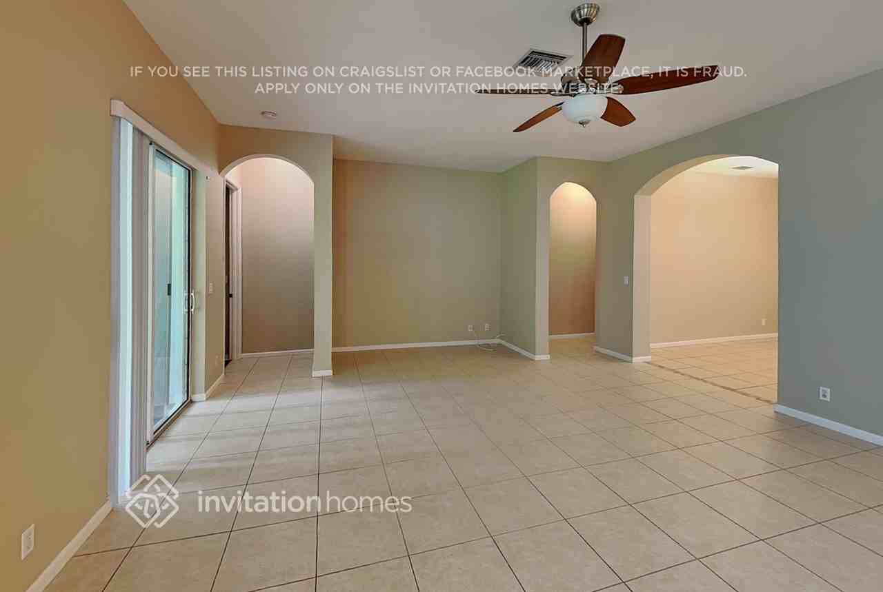 135 Palm Beach Plantation Blvd - Photo 6 of 21