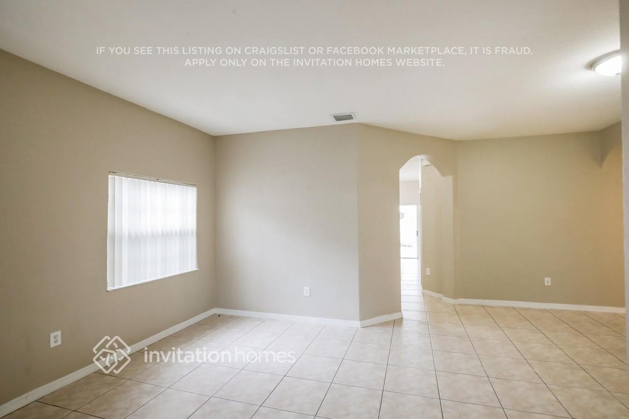 18051 Sw 144th Ct - Photo 3 of 17