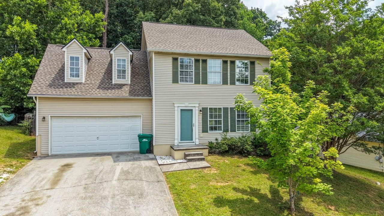 8212 Tangle Grove Ln #1 - Photo 2 of 33