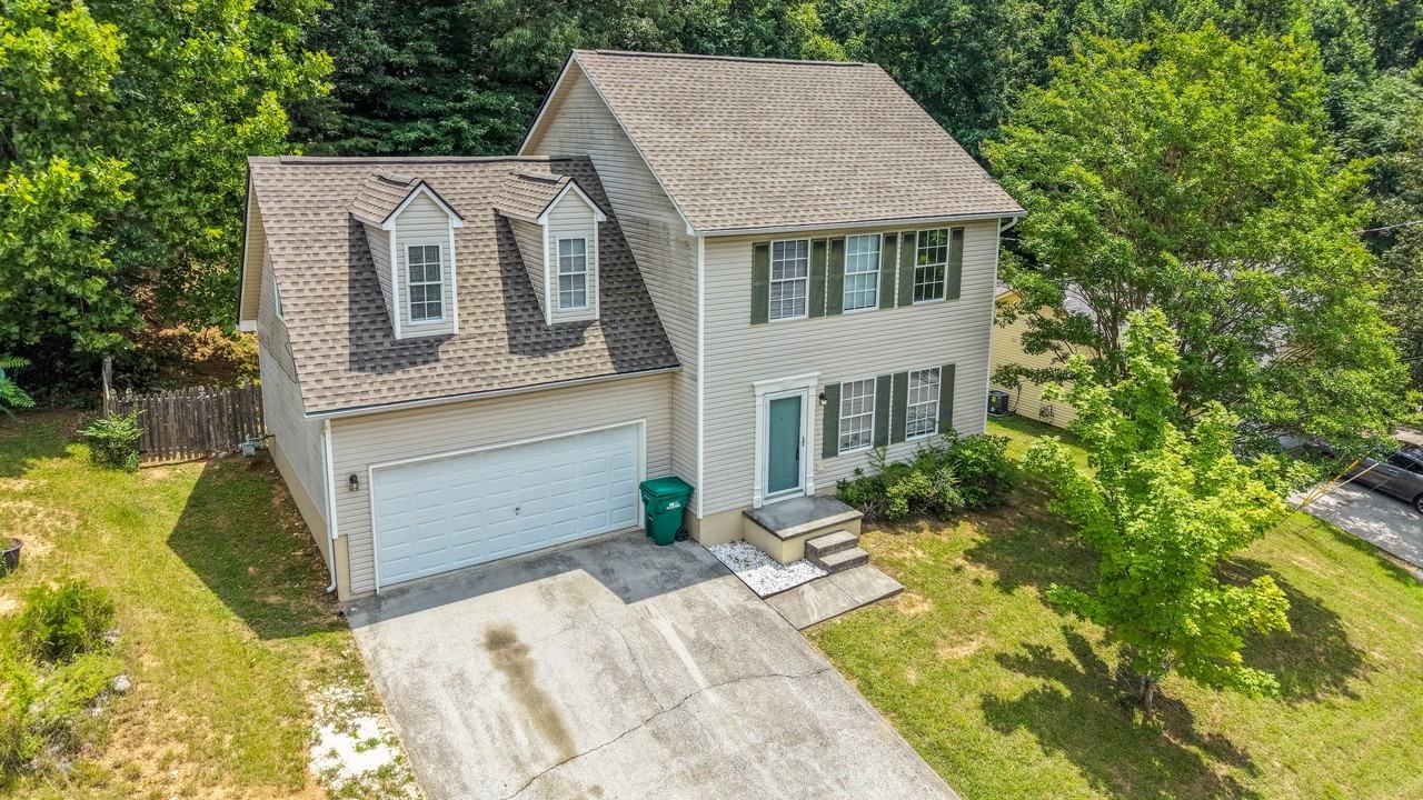 8212 Tangle Grove Ln #1 - Photo 3 of 33