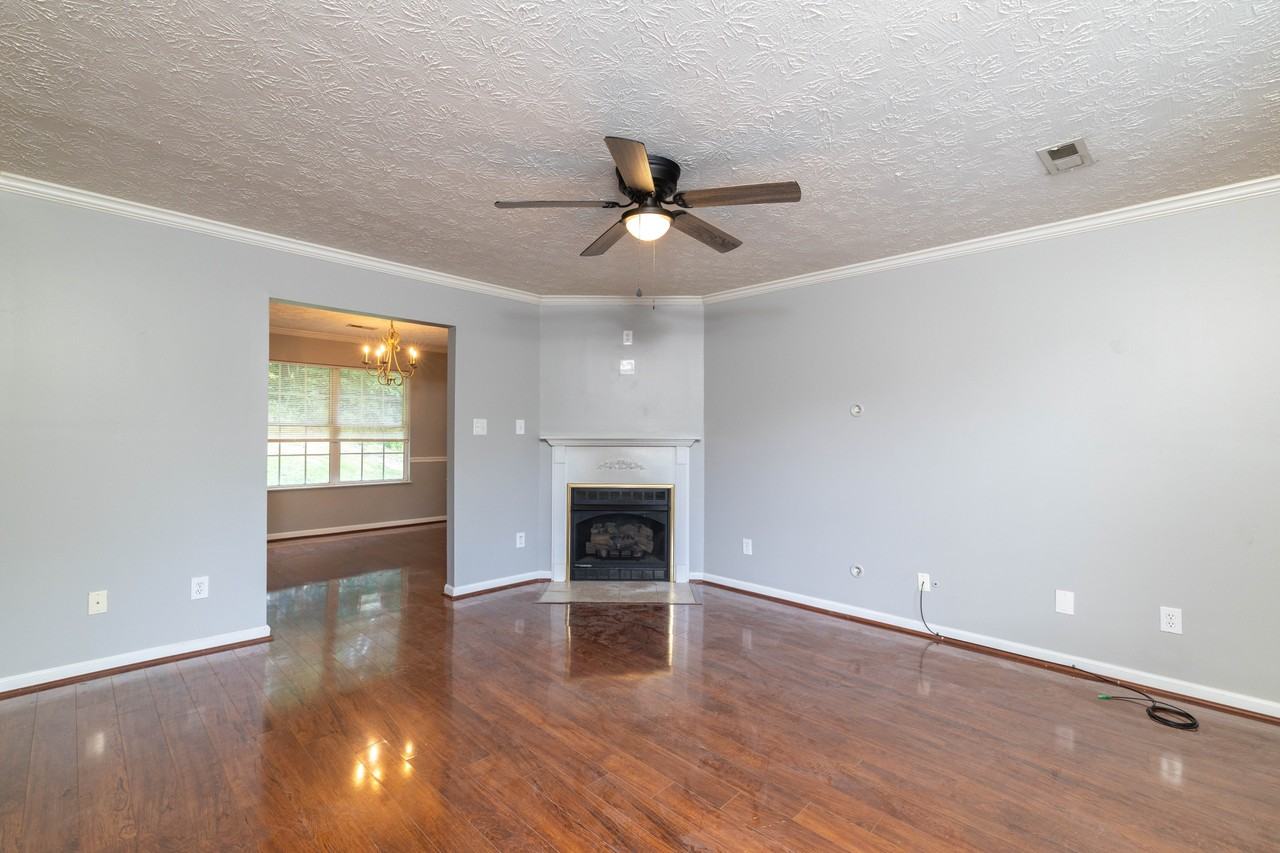 8212 Tangle Grove Ln #1 - Photo 4 of 33