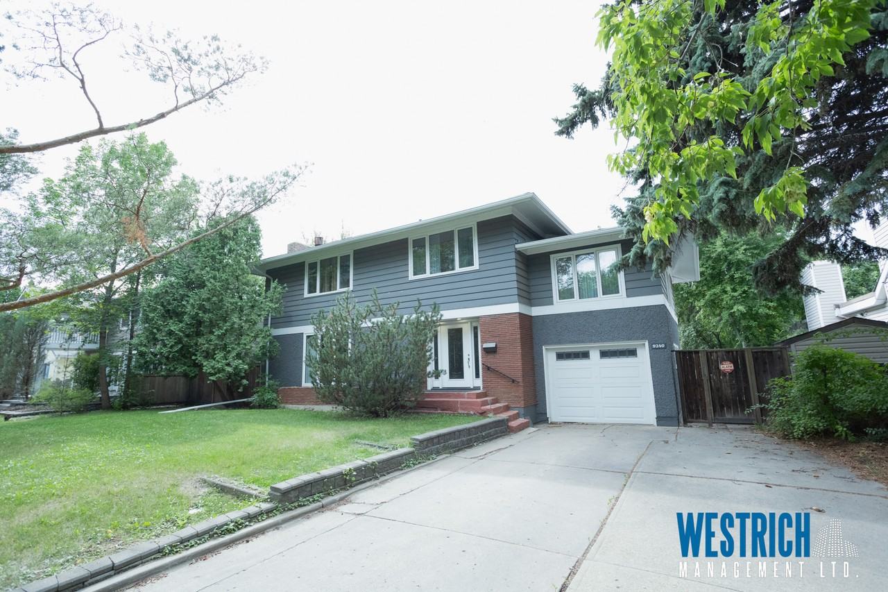 9240 116 St Northwest - Photo 2 of 50