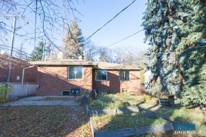 featured image of 8715 117 St Nw