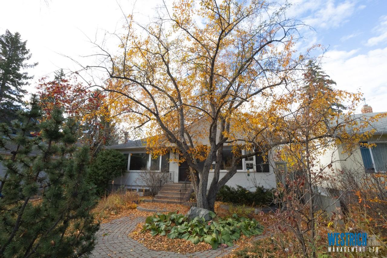 9218 116 St - Photo 2 of 50