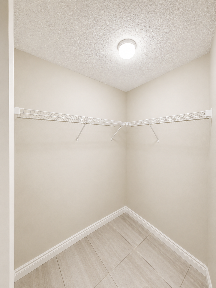 3503 11 Ave Nw - Photo 3 of 19